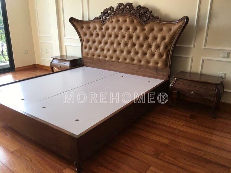 Mẫu giường ngủ gỗ óc chó tân cổ điển, đầu giường bọc da cao cấp cho nhà biệt thự
